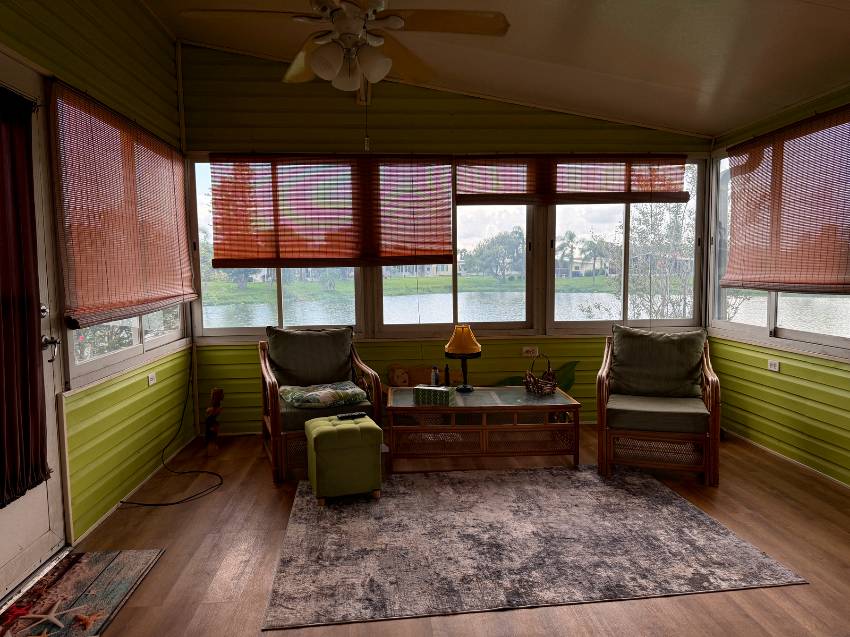 Ellenton, FL Mobile Home for Sale located at 4112 Lakeview Dr S Colony Cove